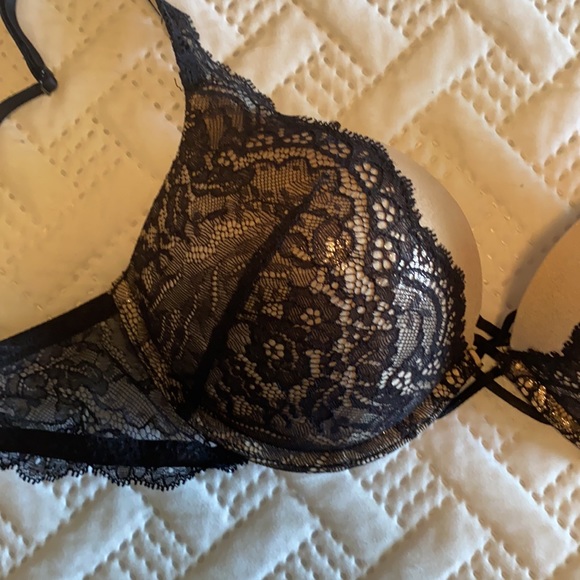 La Senza 32C - Picture 2 of 5